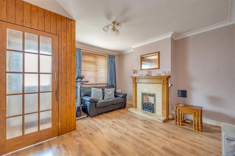 2 bedroom terraced house for sale, Diceland Road, Banstead