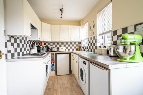 1 bedroom semi-detached house for sale - Eaton Court, Foxwood, York