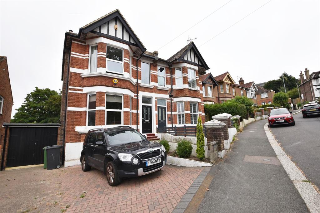 Elphinstone Road, Hastings 4 bed semidetached house for sale £475,000