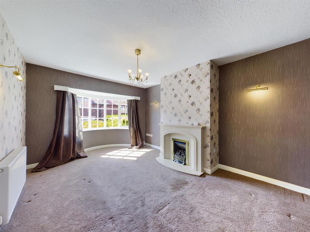 Main Street, Sewerby 3 bed semidetached bungalow £225,000