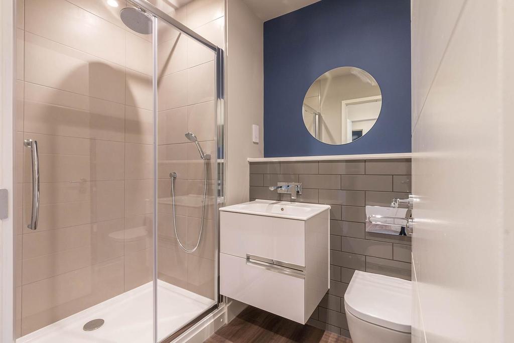 En-suite Bathroom