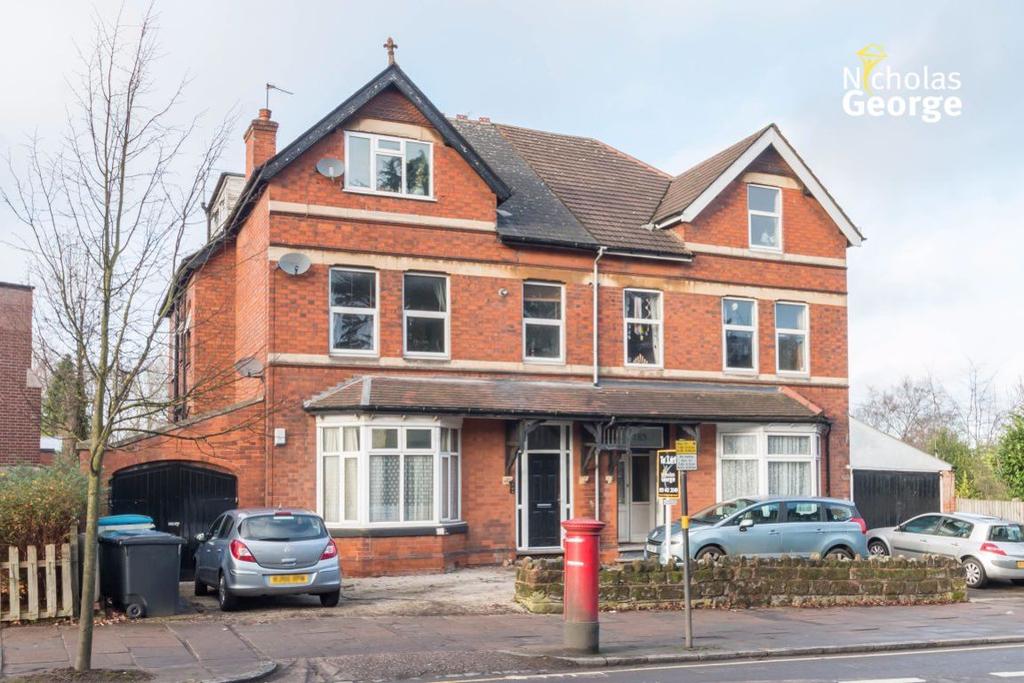 Alcester Road, Moseley, B13 8JR 1 bed flat £675 pcm (£156 pw)