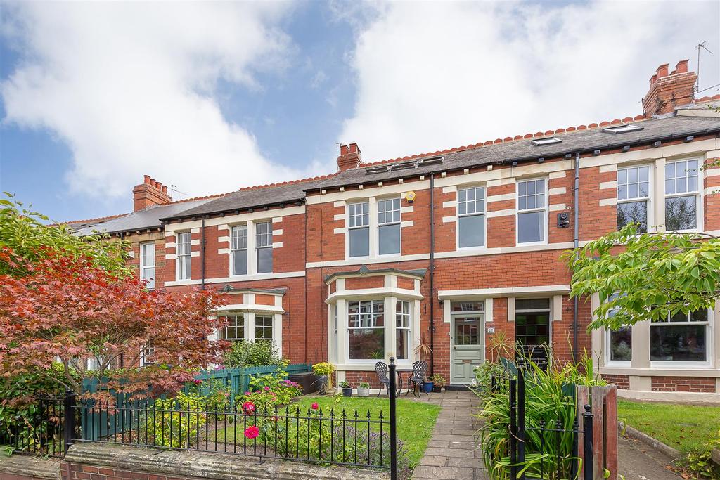 Otterburn Avenue, Gosforth, Newcastle Upon Tyne 4 bed terraced house for sale £400,000