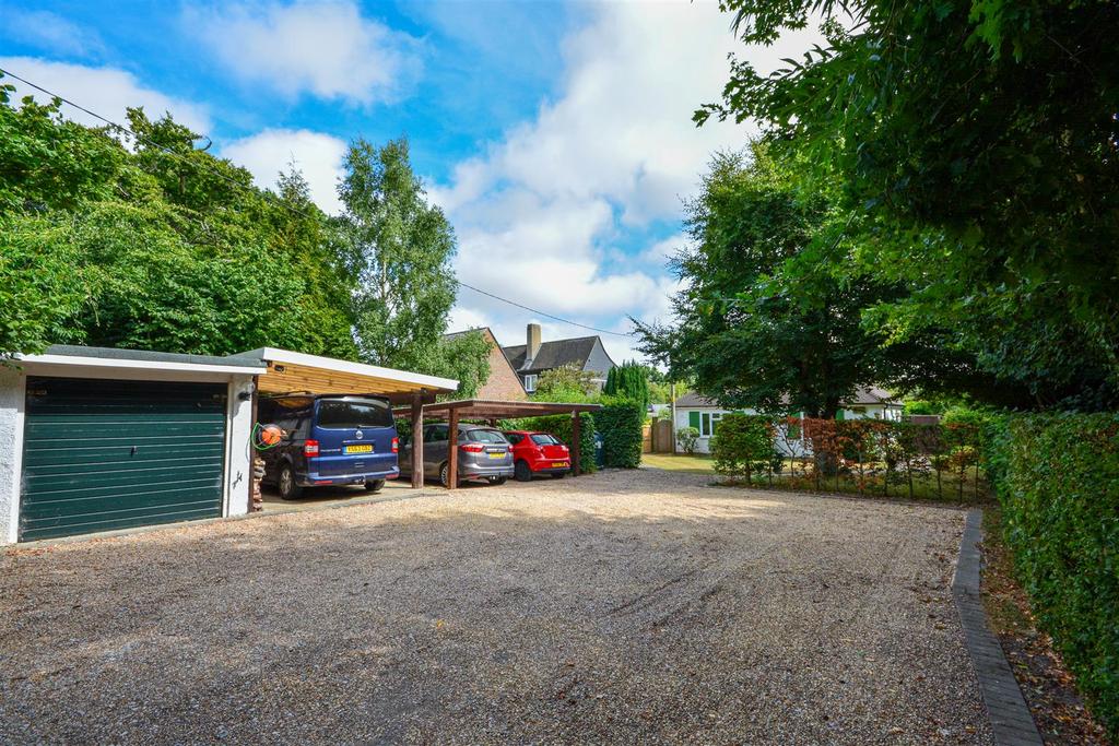 Powdermill Lane, Battle 3 bed detached bungalow for sale £650,000