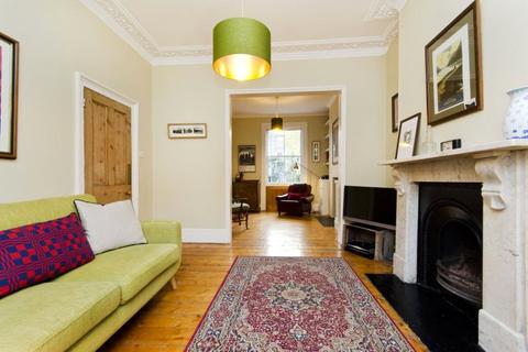 60 Glenarm Road, London, E5 0LZ
