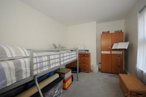 114 Bath Road, Stroud, GL5 3NX