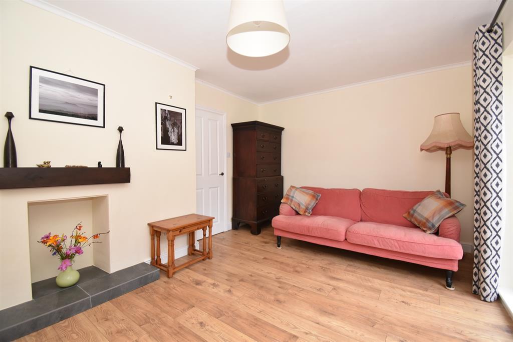 Marling Crescent, Stroud, GL5 4LB 3 bed semidetached house £365,000