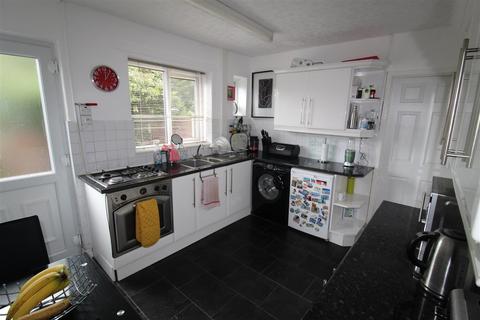 14 Castle Crescent, Horwich, Bolton, BL6 7DT