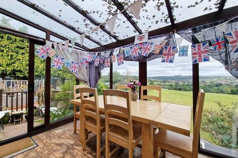 91 Barrowfield Road, Stroud, GL5 4DG
