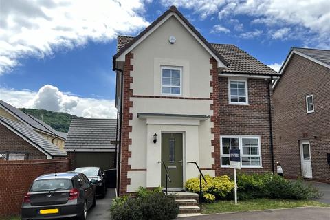1 Clutterbuck Close, Leonard Stanley, Stonehouse, GL10 3GH