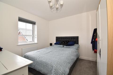 1 Clutterbuck Close, Leonard Stanley, Stonehouse, GL10 3GH