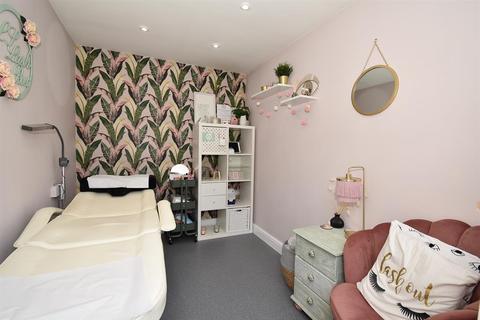 1 Clutterbuck Close, Leonard Stanley, Stonehouse, GL10 3GH