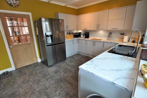 56 Lando Road, Burry Port, SA16 0YB