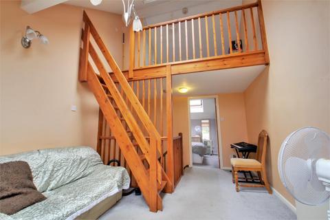 26 Raglan Street, Gloucester, GL1 4AU