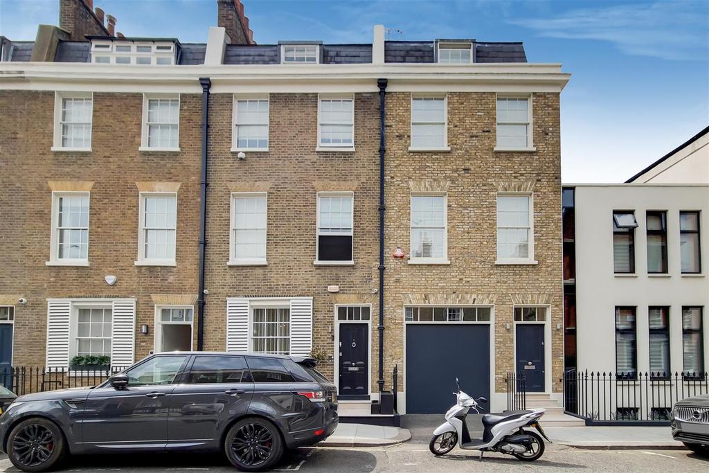 Bloomfield Terrace, SW1 4 bed house £13,000 pcm (£3,000 pw)