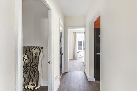 6 Cedar Walk, Hemel Hempstead, HP3 9EB