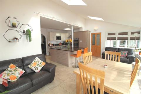 5 bedroom detached house for sale - River Lane, Kings Lynn
