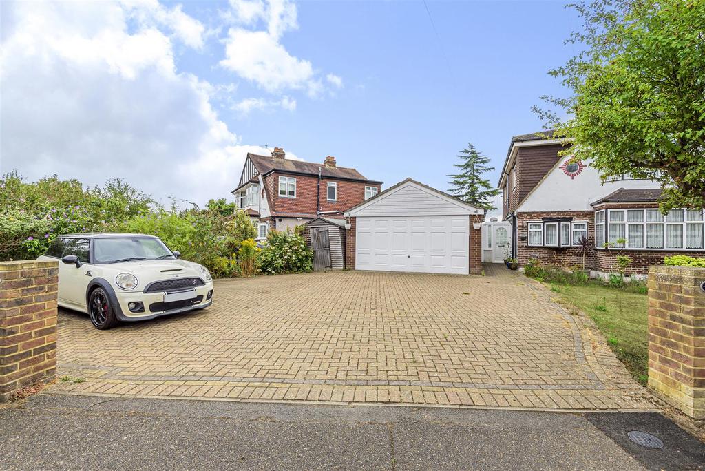 Epsom &amp; Stoneleigh