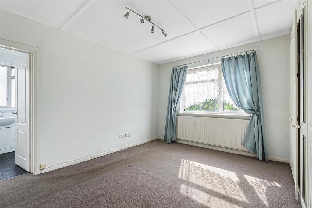 Epsom &amp; Stoneleigh