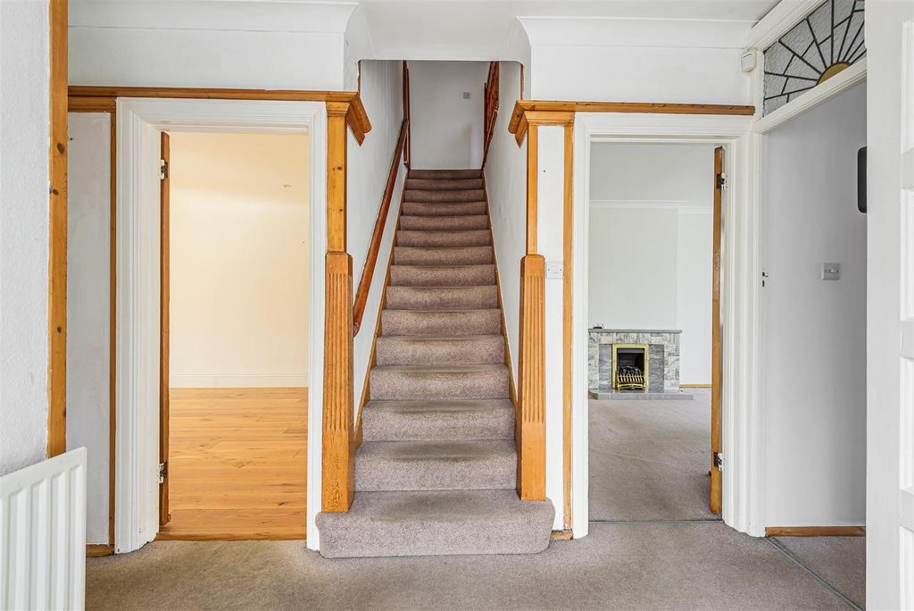 Epsom &amp; Stoneleigh