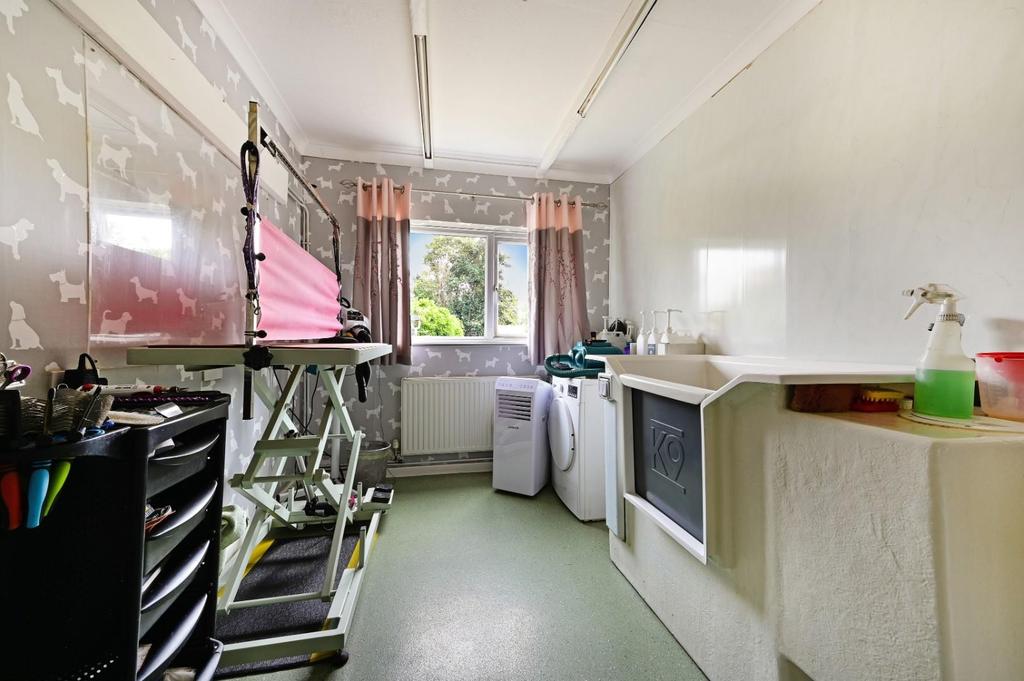 ,AYFAIR AVENUE (16 FROM 30)-23.jpg