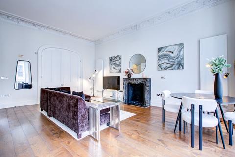 1 bedroom apartment to rent, Ennismore Gardens SW7