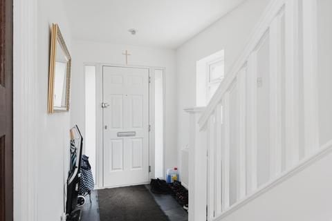 351 Kingston Road, Epsom, KT19 0BS