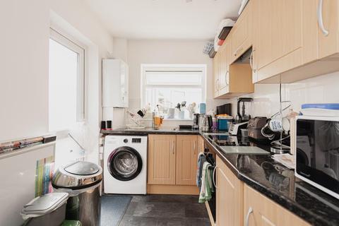 351 Kingston Road, Epsom, KT19 0BS