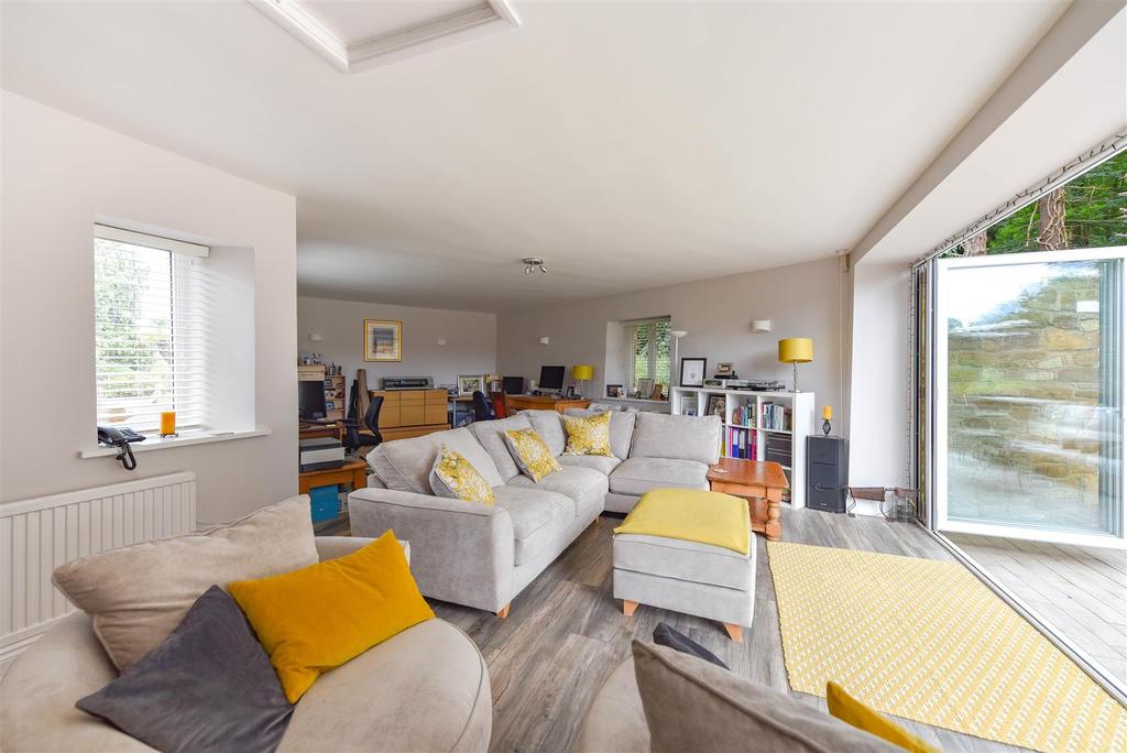 Lower Harlestone, Northampton 5 bed detached house for sale £1,100,000