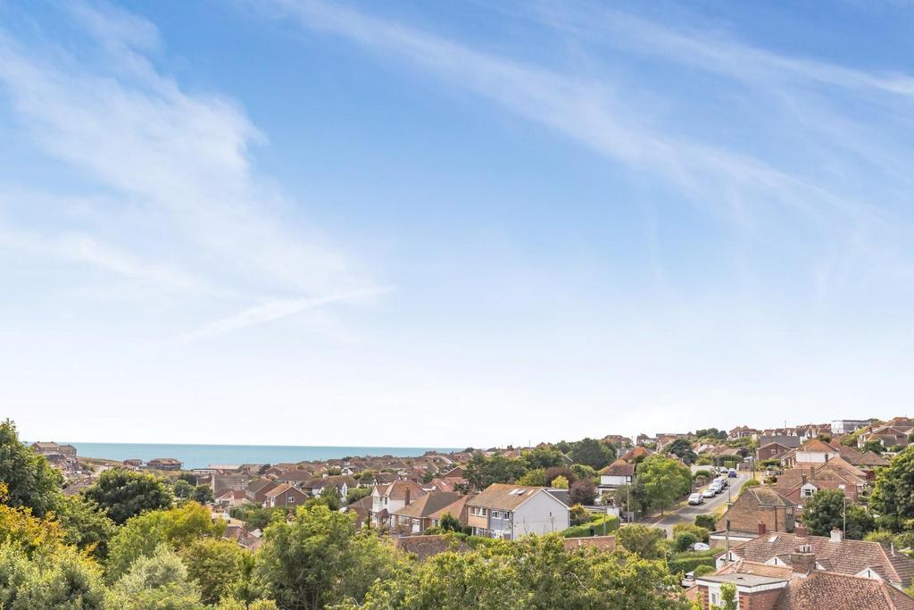 Ashurst Avenue, Saltdean 4 bed detached house for sale £425,000