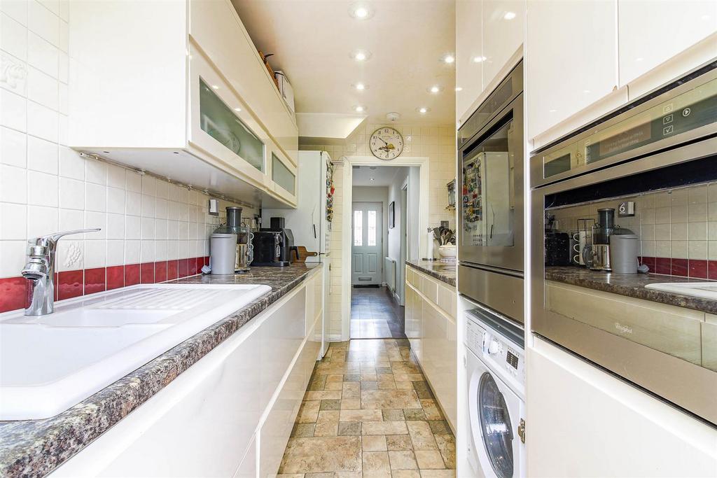 Kitchen.jpg