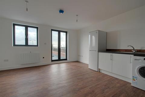 Shop to rent - The Broadway, Greenford