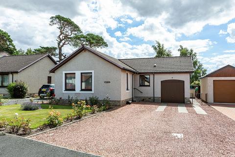 3 bedroom detached bungalow for sale - 18 Bennecourt Drive, Coldstream TD12 4BY