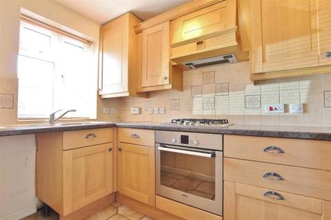 43 Bankside Close, Isleworth, TW7 7EW