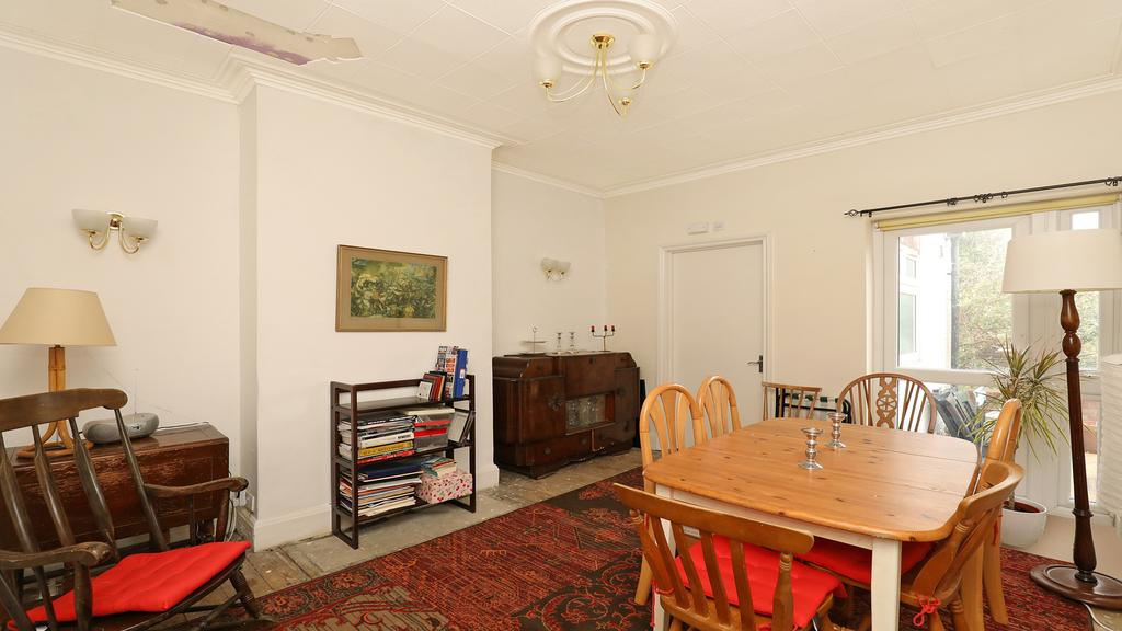 Netherbury Road, Ealing, W5 3 bed house £775,000