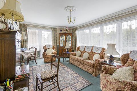 Flat 1, 30 Crescent West, Barnet, EN4 0EJ