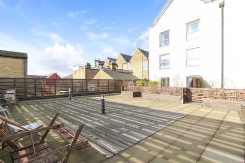 Apartment 4, 2 Trevelyan Road, London, SW17 9LN