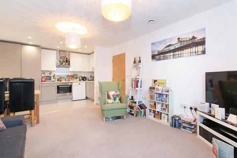 Apartment 4, 2 Trevelyan Road, London, SW17 9LN