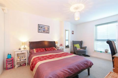 Apartment 4, 2 Trevelyan Road, London, SW17 9LN