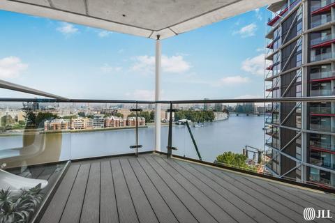 2 bedroom apartment for sale, Riverlight Quay London SW11
