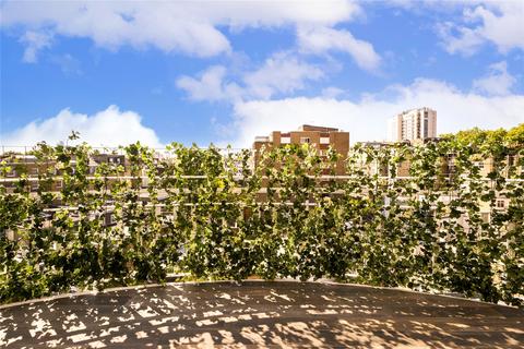 2 bedroom flat to rent, Whaddon House, William Mews, London
