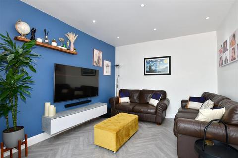 3 Grange Road, Gravesend, DA11 0ET