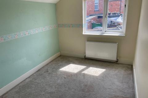 5 Thirlestane Road, Northampton, NN4 8HD