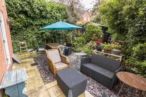 71 Brantingham Road, Whalley Range, Manchester, M16 8SA