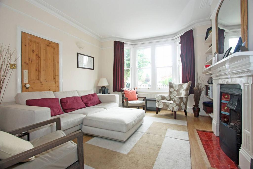 Bangalore street, West Putney... 4 bed terraced house £3,900 pcm (£