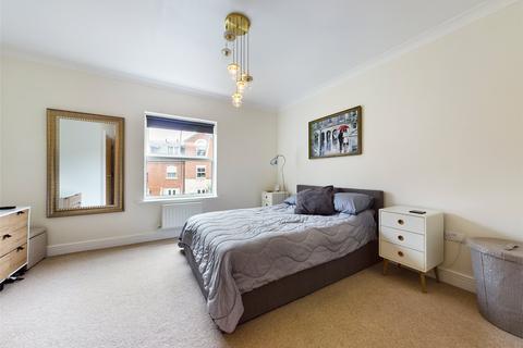 4 bedroom terraced house for sale, Armstrong Drive, Worcester, Worcestershire, WR1