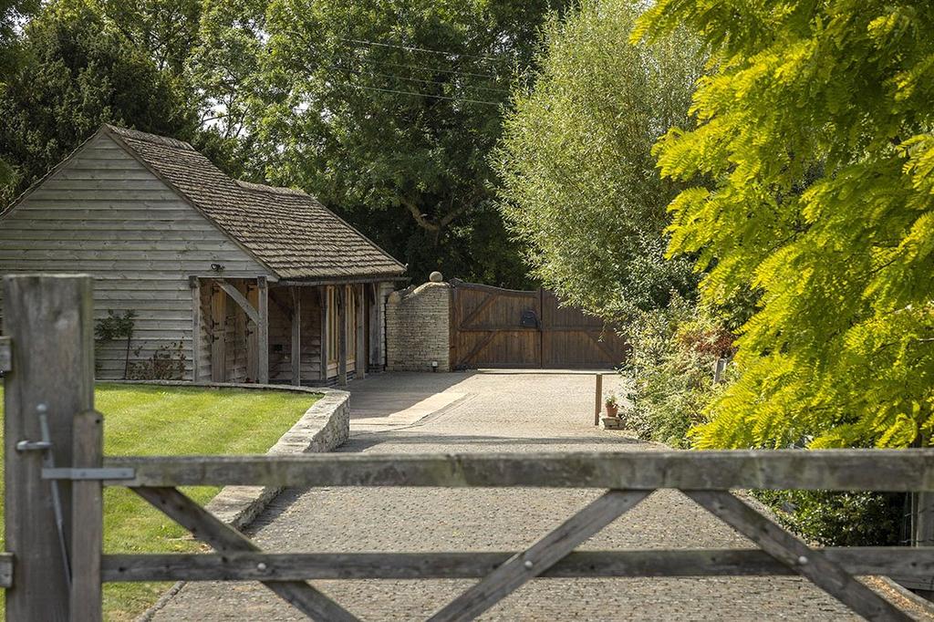 Gated Driveway