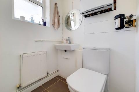 38 Vernon Drive, Stanmore, HA7 2BT