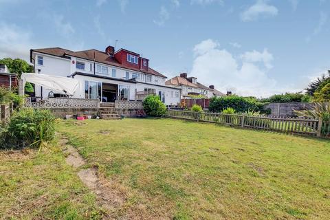 38 Vernon Drive, Stanmore, HA7 2BT