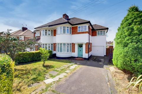 38 Vernon Drive, Stanmore, HA7 2BT